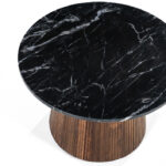 Rond zwart marmeren bijzettafel