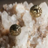 Gouden gerecycled messing bloemen kastknoppen