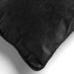 Zacht polyester rechthoekig sierkussen zwart