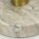 Beige marmeren kandelaar rond