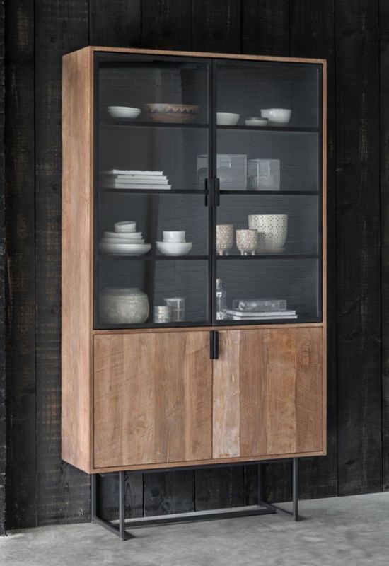 zwart metalen industriele kast hout