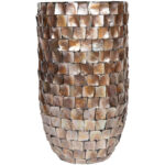 Schelpen op vaas in brons