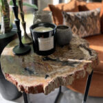 Versteend houten salontafel