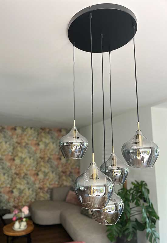 Hanglamp met vijf lichtbronnen grijs rookglas
