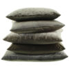 Taupe sierkussen patroon velvet textiel
