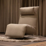 Stoffen fauteuil beige verstelbaar