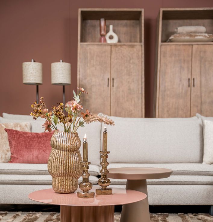twee houten kasten voor woonkamer