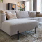 Stoffen beige hoekbank