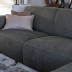 Stoffen grijs groene hoekbank