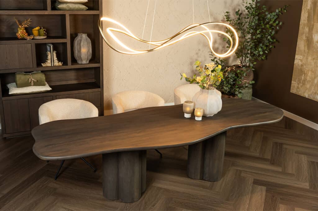Hout eiken eettafel organisch bruin