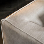 Stiknaden hoekbank beige stof