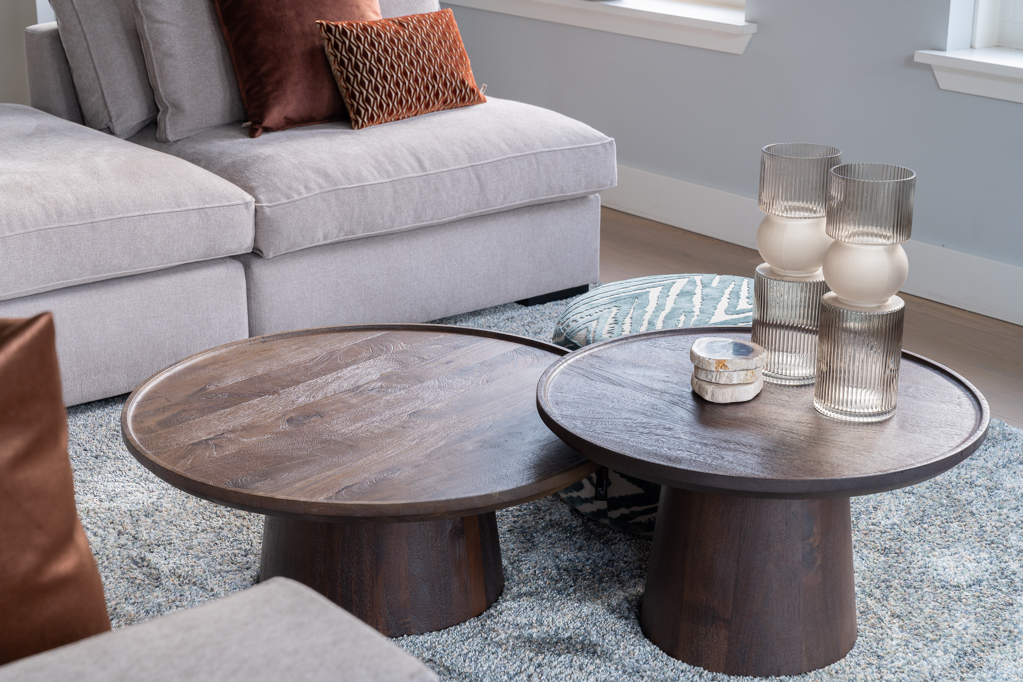 Ronde houten salontafels