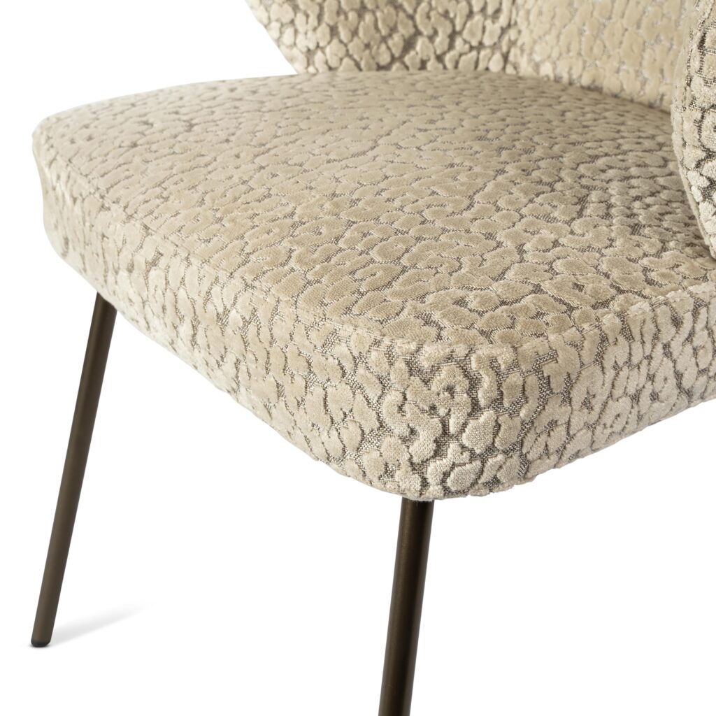 eetkamerstoel met stalen poten bruin en beige stof met patroon