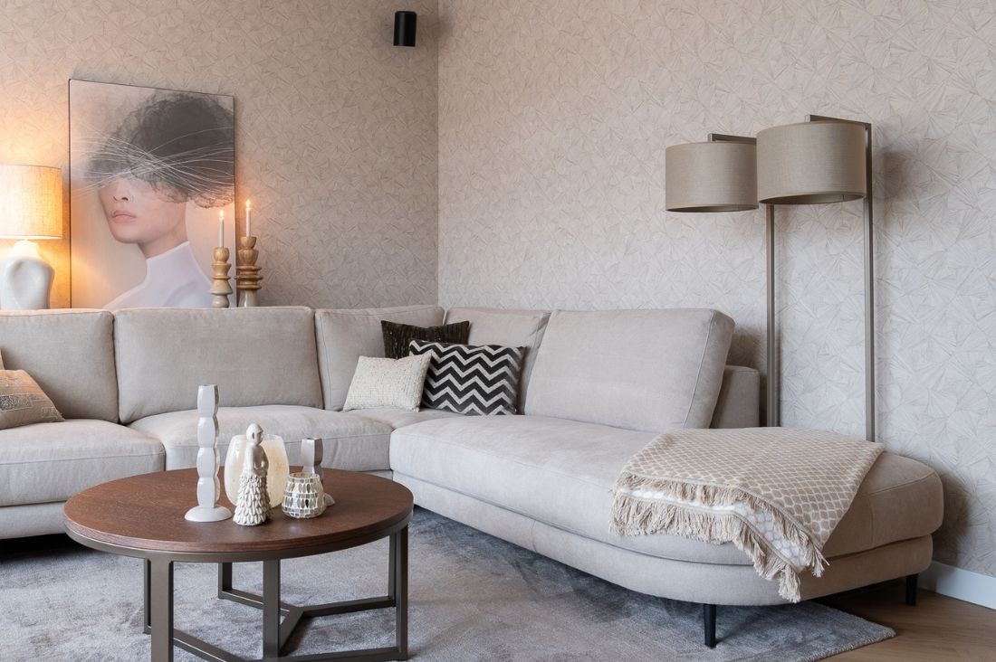 vloerlamp in de woonkamer