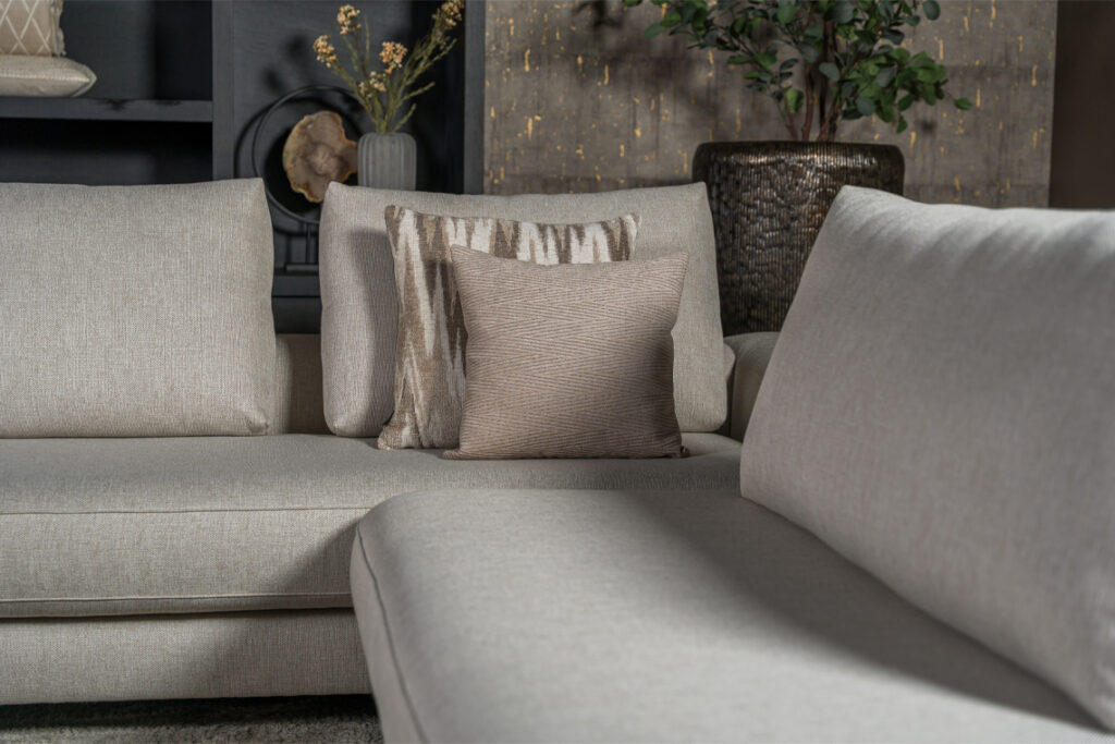 Grijs beige hoekbank kussens