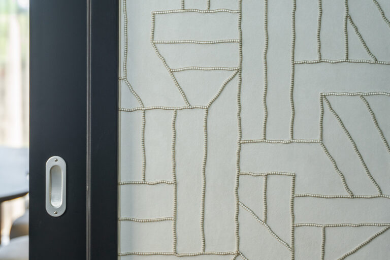 Arte Behang geborduurd