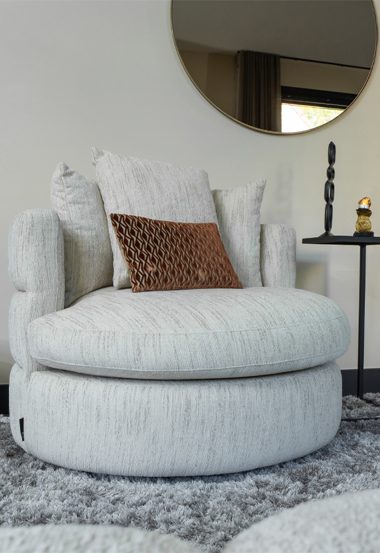 Fauteuil rond stiknaden