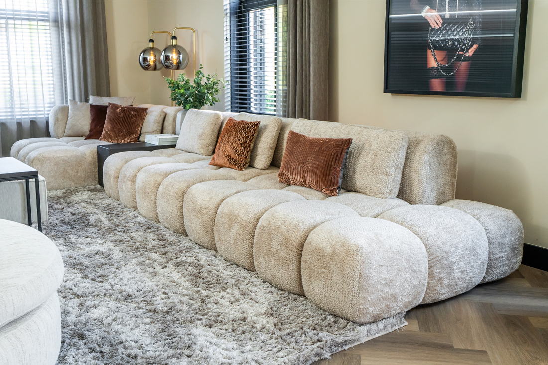 Hoekbank liggedeelte blokpatroon beige stof