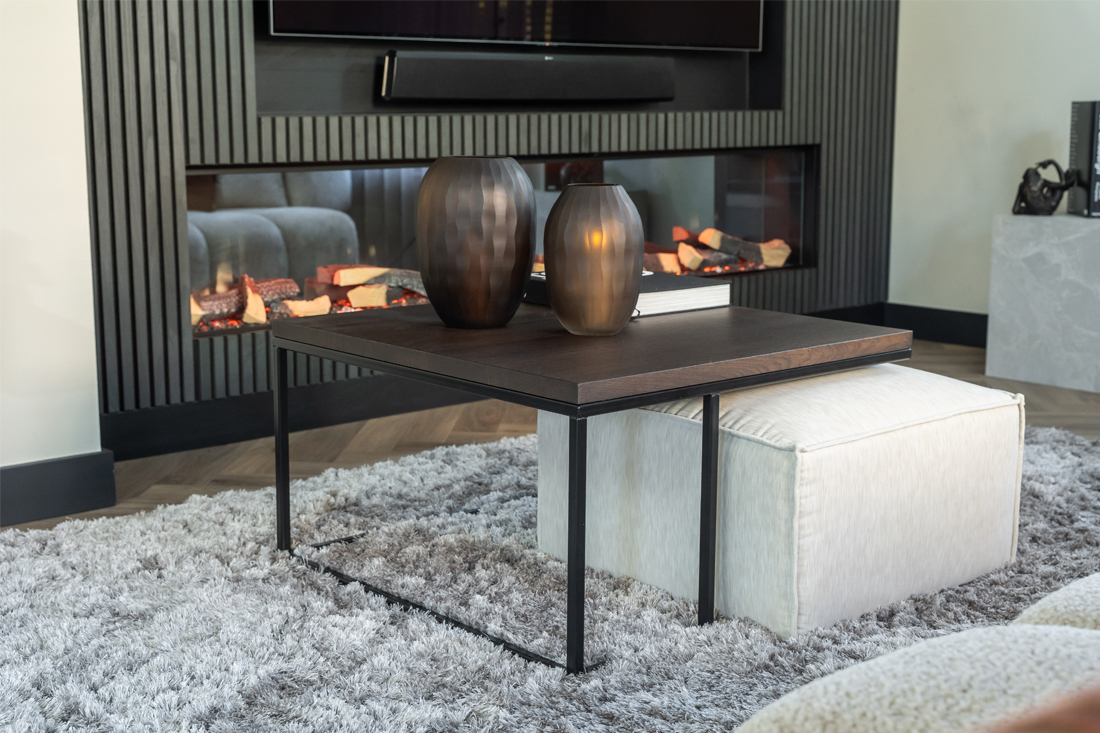 Salontafel hout bruin met poef beige