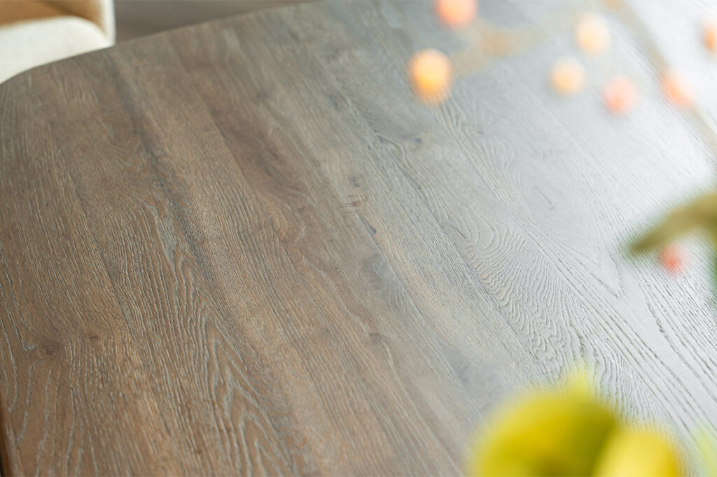 Bruin eiken eettafel hout