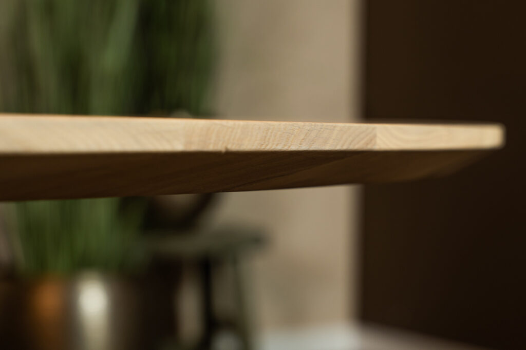 Tafelblad verjongd afwerking eiken hout