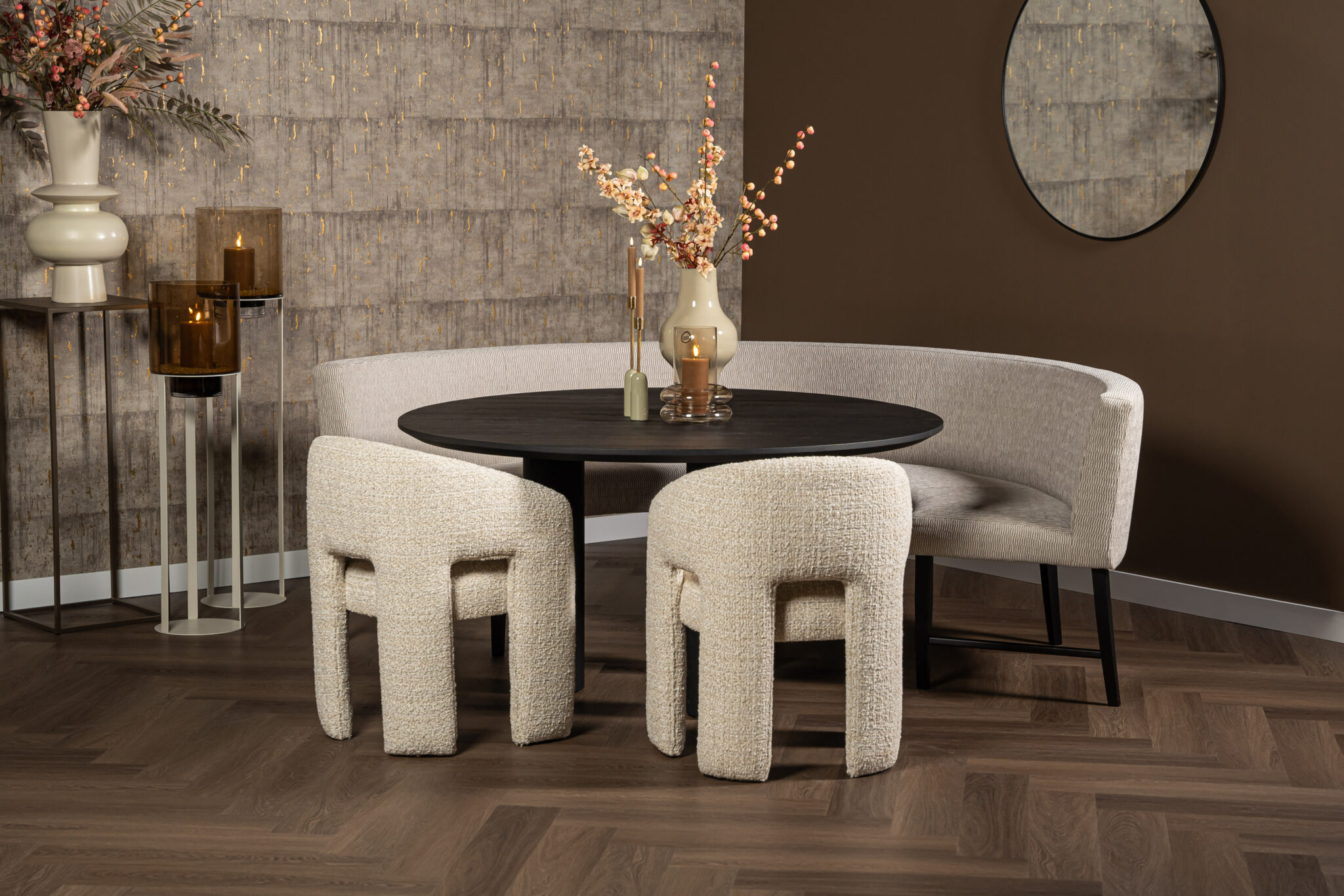 7 tips voor het kiezen van de perfecte ronde eettafel