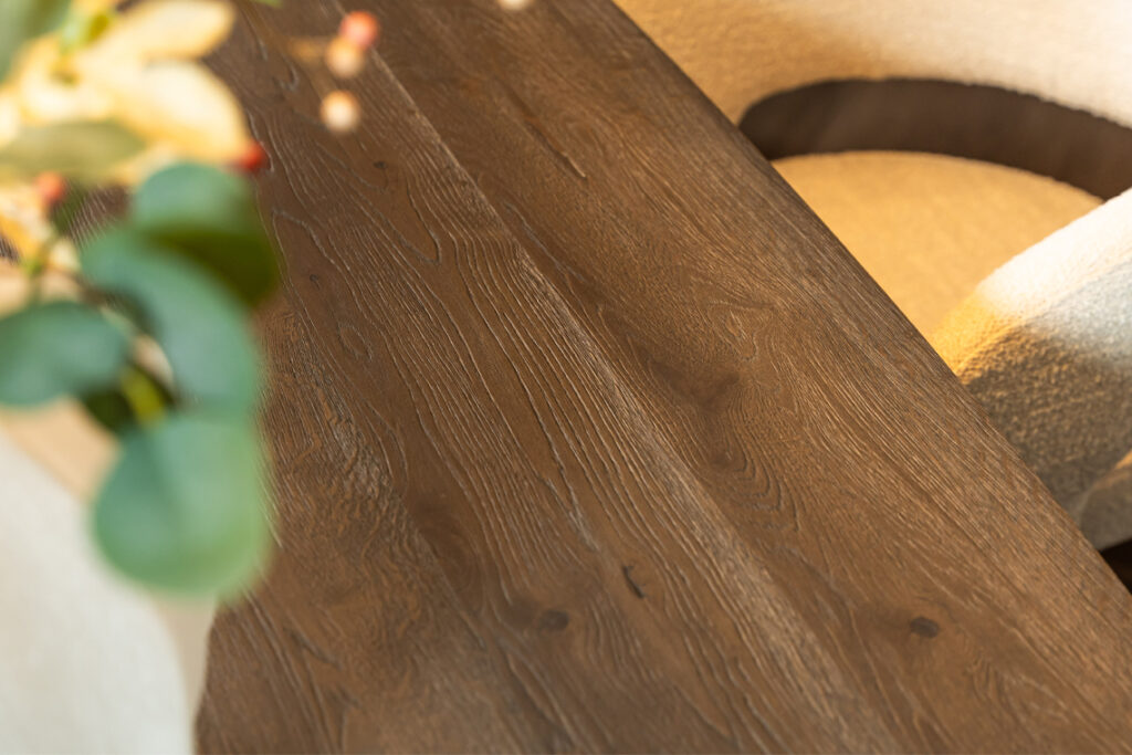 Eettafel bruin espresso eiken hout