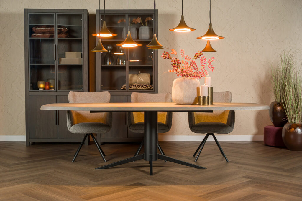 Eettafel deens ovaal hout eiken