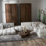 Beige stoffen bank blokpatroon