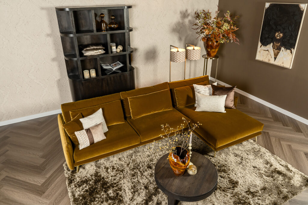 Gouden metalen poot hoekbank stof