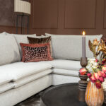 Dubbele kussens hoekbank stof beige