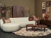 Beige stof hoekbank ronde vormen