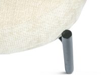 Beige stoffen fauteuil zwarte poot metaal