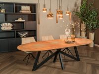 Bruin licht eiken eettafel ovaal recht