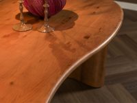 Unieke houten ronde vormen poot eettafel