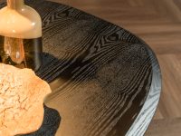 Ovaal ronde hoeken eettafel zwart eiken fineer, Brede ovale poot eettafel hout zwart