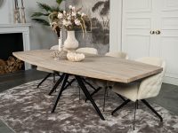 Licht eiken eettafel half ovaal