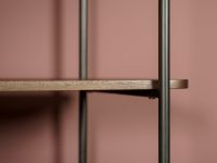 Metaal zwart frame om wandkast