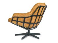 Metalen frame zwart om fauteuil leer cognac