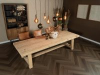 Naturel hout eettafel