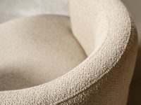 Ronde rugleuning eetkamerstoel stof beige