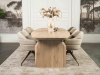 eiken houten tafel naturel kleur met rechte poten