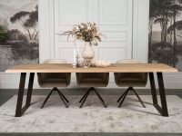 naturel kleur eikenhout rechthoekige eettafel met 2 metalen poten