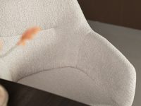 wit beige eetkamerstoel met zwarte poten